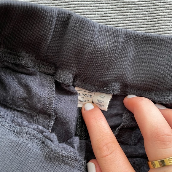 Linen drawstring pants - Picture 4 of 4